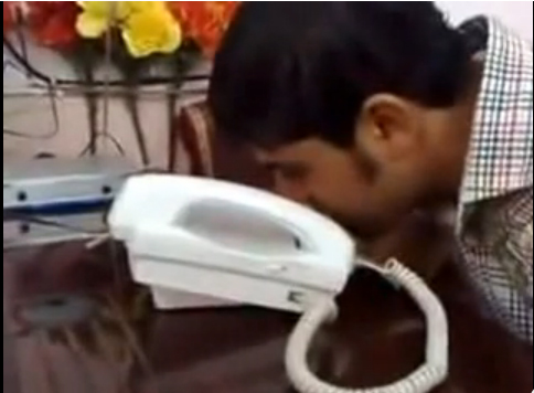 تقليد أصوات " مضحك "