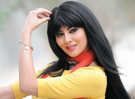 بالفيديو – هكذا اعتذرت مريم حسين من حسين المنصور.. ما علاقة احلام؟ بالفيديو – هكذا اعتذرت مريم حسين من حسين المنصور.. ما علاقة احلام؟