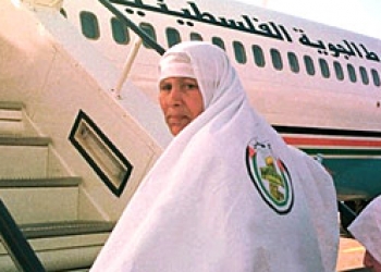 أوقاف غزة تتهم الخطوط الجوية الفلسطينية بالتلاعب بأرواح المواطنين أوقاف غزة تتهم الخطوط الجوية الفلسطينية بالتلاعب بأرواح المواطنين