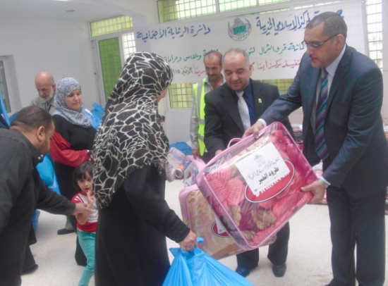 جمعية المركز الاسلامي توزع معونات في جديتا جمعية المركز الاسلامي توزع معونات في جديتا