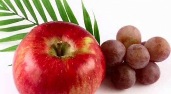 العنب والكركم وقشر التفاح تحارب سرطان البروستاتا العنب والكركم وقشر التفاح تحارب سرطان البروستاتا