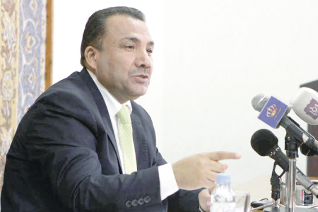 الخوالدة يعرض عمل برنامج أداء الجهاز الحكومي للأعوام (2014-2016).