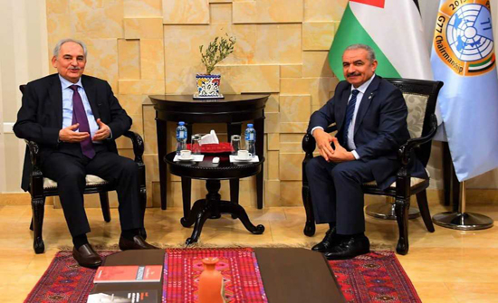رئيس الوزراء الفلسطيني يستقبل رئيس الجمعية الأردنية للعلوم والثقافة رئيس الوزراء الفلسطيني يستقبل رئيس الجمعية الأردنية للعلوم والثقافة