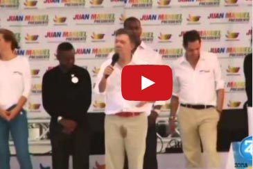 الرئيس الكولومبي يتبول على نفسه !!