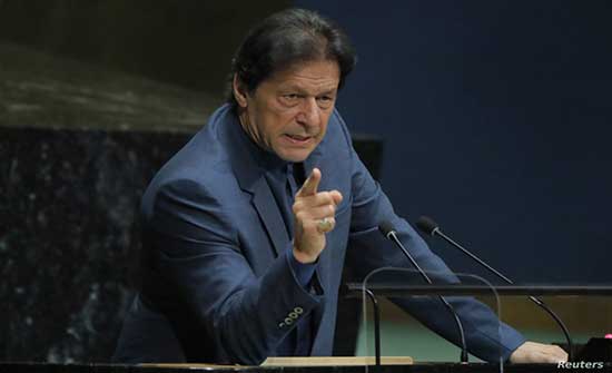 عمران خان يحذّر من حرب نووية بين الهند وباكستان