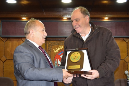 جامعة إربد الأهلية تحتفل باليوم العالمي للغة العربية جامعة إربد الأهلية تحتفل باليوم العالمي للغة العربية