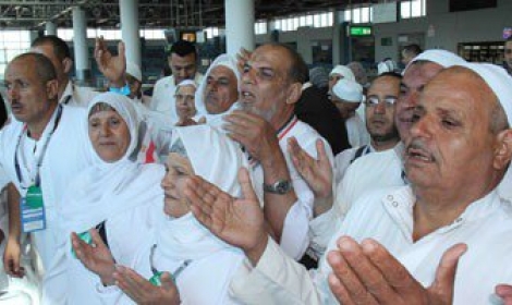 ’المعلمين’ تستقبل بعثة الحج السادسة ’المعلمين’ تستقبل بعثة الحج السادسة