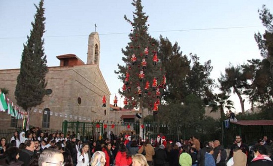 الطوائف المسيحية تتبادل التهاني بالعيد المجيد في عجلون الطوائف المسيحية تتبادل التهاني بالعيد المجيد في عجلون