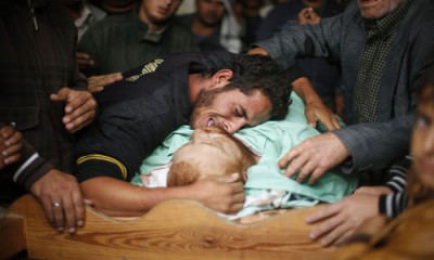 جيش الاحتلال الإسرائيلي يطلق النار والقنابل الضوئية تجاه أراضٍ زراعية جنوبي غزة جيش الاحتلال الإسرائيلي يطلق النار والقنابل الضوئية تجاه أراضٍ زراعية جنوبي غزة