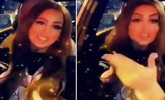 شاهد.. فتاة خليجية توثق تحرش شاب بها على الطريق شاهد.. فتاة خليجية توثق تحرش شاب بها على الطريق