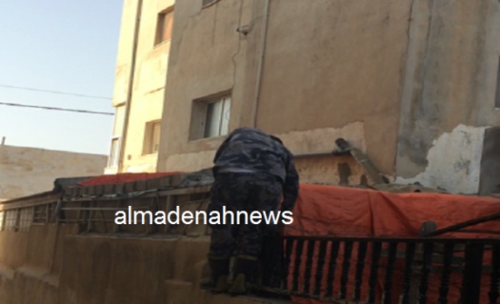 الدفاع المدني ينقذ قطة محبوسة في مستودع بدون أبواب منذ اسبوع الدفاع المدني ينقذ قطة محبوسة في مستودع بدون أبواب منذ اسبوع