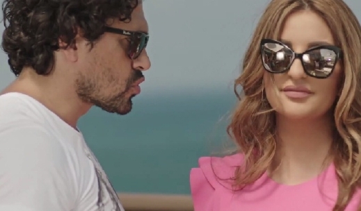 بالصور والفيديو: شذى حسون شقية وجميلة في كليب ابن الذينَ