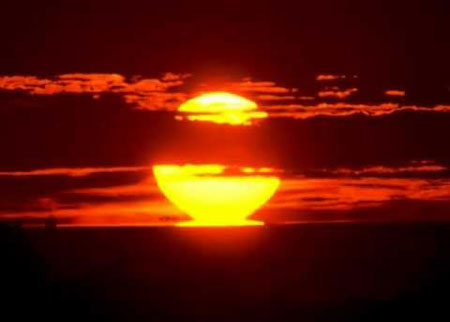 هل تعرف كيف تشرق الشمس من مغربها