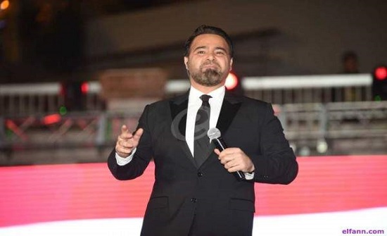 بالفيديو : على خطى ماجد المهندس...فتاة محجبة تحتضن عاصي الحلاني