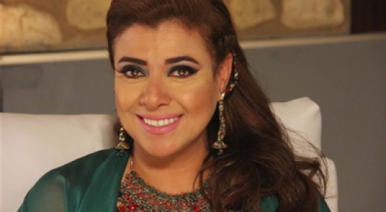 نشوى مصطفى تحاور جمهورها عن أعمال الخير والتقرب إلى الله نشوى مصطفى تحاور جمهورها عن أعمال الخير والتقرب إلى الله