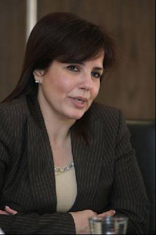 ناديا السعيد: شركة الاستعلام الائتماني ستحد من ظاهرة الشيكات المرتجعة ناديا السعيد: شركة الاستعلام الائتماني ستحد من ظاهرة الشيكات المرتجعة