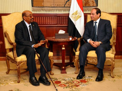 الرئاسة المصرية: البشير والسيسي اتفقا على تنحية الموضوعات الخلافية الرئاسة المصرية: البشير والسيسي اتفقا على تنحية الموضوعات الخلافية