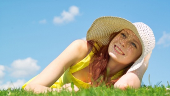 كيف يؤثر الشعور بالسعادة على صحتك؟