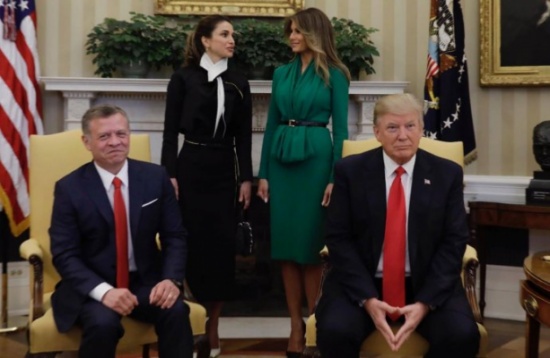 الملك وترمب يتفقان على إحياء جهود السلام ومواصلة الحرب على الإرهاب