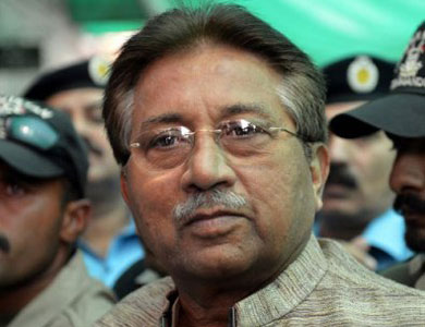 نقل مشرف إلى المستشفى قبل دقائق من وصوله إلى المحكمة