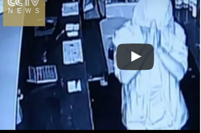 شاهد.. لص يحيى صاحب المحل قبل سرقة مطعمه