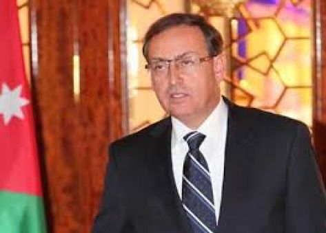 الخياط يزور مصانع الورق والبلاستيك الصديقة للبيئة الخياط يزور مصانع الورق والبلاستيك الصديقة للبيئة