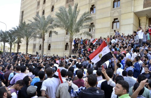 خوفا من مظاهرات الطلبة .. الأزهر يهدد بإغلاق المدينة الجامعية خوفا من مظاهرات الطلبة .. الأزهر يهدد بإغلاق المدينة الجامعية