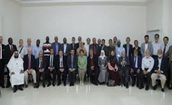 انطلاق المؤتمر الدولي حول المعضلات الصحية الناتجة عن اختلالات أنماط الحياة والبيئة