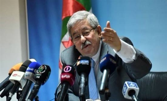 رئيس حكومة الجزائر يعلق على ترشح بوتفليقة والتظاهرات ضده