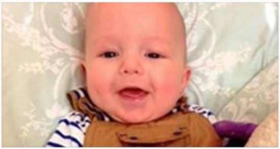 صور صادمة ومؤثرة .. أم تعرض اللحظات الأخيرة من حياة طفلها!