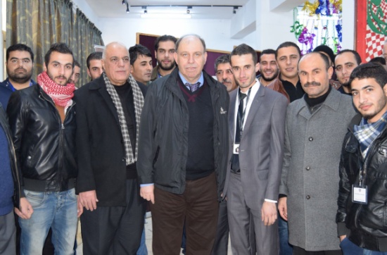 رئيس جامعة إربد الأهلية يفتتح معرض للفنون التشكيلية في الجامعة