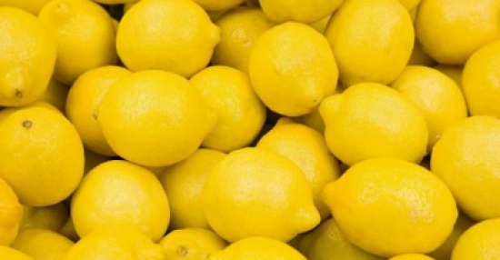 استخدامات غريبة عجيبة للحامض.. منها كمزيل للعرق! استخدامات غريبة عجيبة للحامض.. منها كمزيل للعرق!