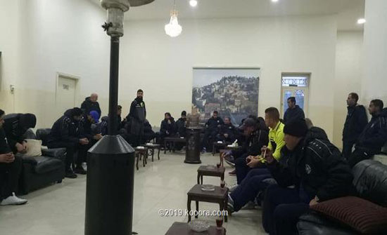 السلط يوزع مكافآت الفوز على الوحدات السلط يوزع مكافآت الفوز على الوحدات