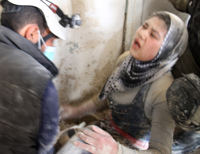 المرصد السوري: مقتل 12 شخصا في قصف جوي على حلب