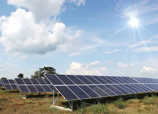 تشغيل أول محطة للطاقة الشمسية في باكستان