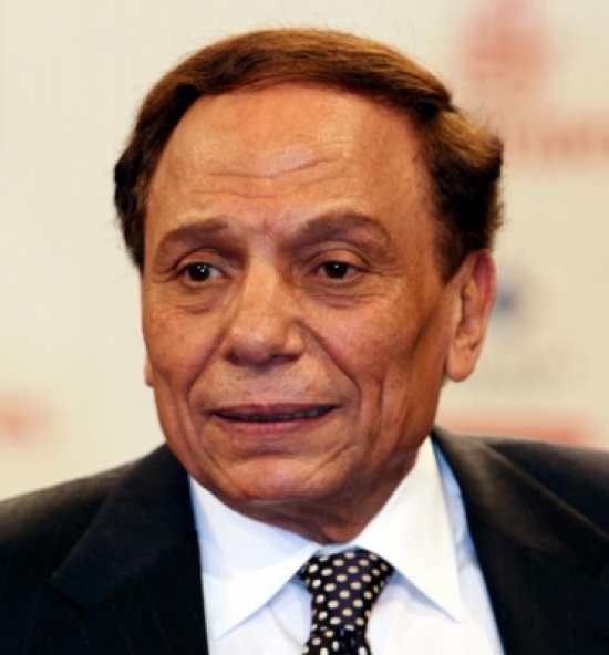 عادل إمام: "جزمة مجند فوق رأس الخونة" عادل إمام: "جزمة مجند فوق رأس الخونة"