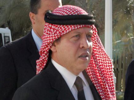 الملك يعزي الرئيس المصري بوفاة والدته الملك يعزي الرئيس المصري بوفاة والدته