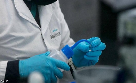 ألمانيا تدخل على خط "المعركة" مع شركات اللقاحات