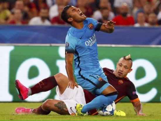 الاصابة تنهي موسم رافينيا مع برشلونة الاصابة تنهي موسم رافينيا مع برشلونة