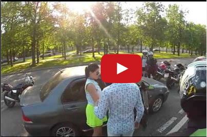 هجوم على سيارة ينتهي بطلب يد فتاة