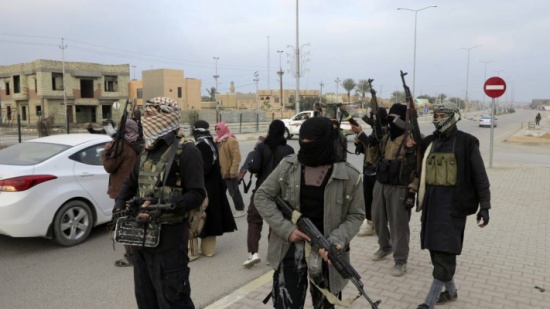 غادروا الأردن تحت غطاء " العمرة " والتحقوا بـ " داعش " غادروا الأردن تحت غطاء " العمرة " والتحقوا بـ " داعش "