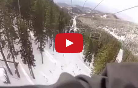 بالفيديو : سقوط شخص كان متشبثا في عربة معلقة