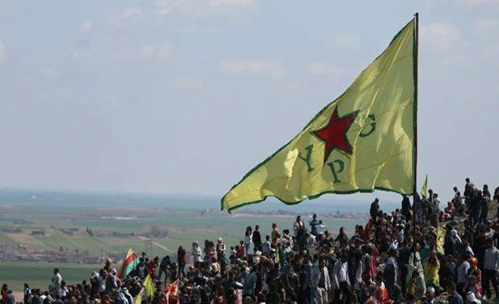 أكراد القامشلي يحتجون على التدخل التركي في سوريا أكراد القامشلي يحتجون على التدخل التركي في سوريا