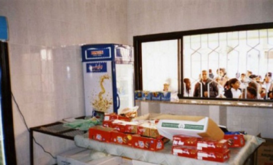 مصدر : المقاصف المدرسية مستمرة ولكن داخل الصفوف