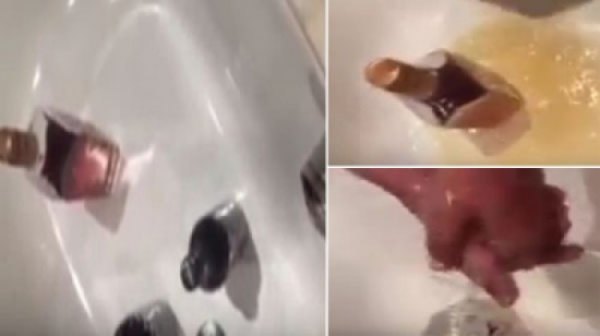 فيديو:  يغسل يد ضيفه بالخمر