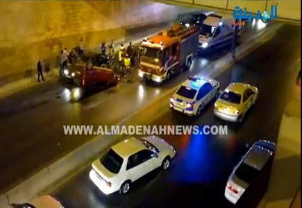 انقلاب سيارة امام فندق الريجنسي بعمان