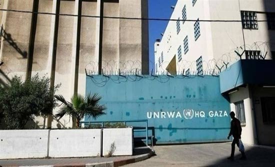 أمريكا: نواب ديمقراطيون يطالبون ترامب بالتراجع عن قطع مساعدات الأونروا أمريكا: نواب ديمقراطيون يطالبون ترامب بالتراجع عن قطع مساعدات الأونروا