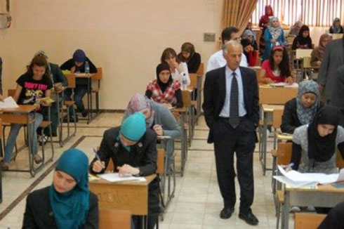 بدء صرف مكافآت مراقبي ومصححي التوجيهي بدء صرف مكافآت مراقبي ومصححي التوجيهي