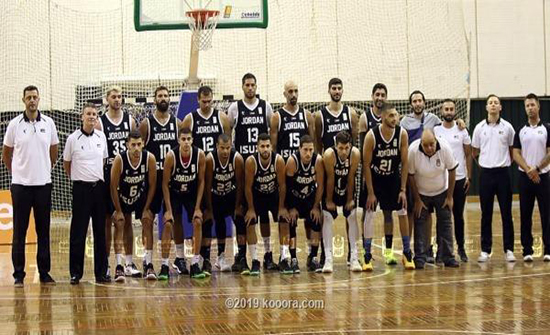 منتخب السلة يباشر تدريباته استعدادا لكأس آسيا منتخب السلة يباشر تدريباته استعدادا لكأس آسيا