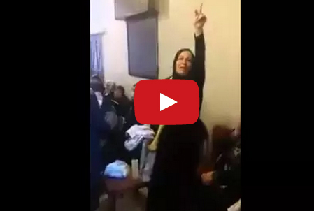 بالفيديو | والدة قتيل من حزب الله تصرخ : قتلت 17 واحد في سوريا يا امي بالفيديو | والدة قتيل من حزب الله تصرخ : قتلت 17 واحد في سوريا يا امي